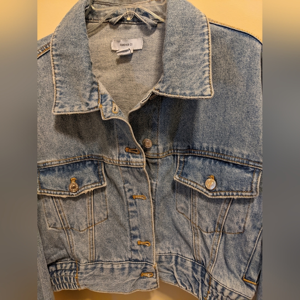 NWOT Jean Jacket, heavy weight denim, light blue wash, Sz S - Picture 2 of 5